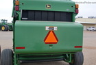 2000 John Deere 566