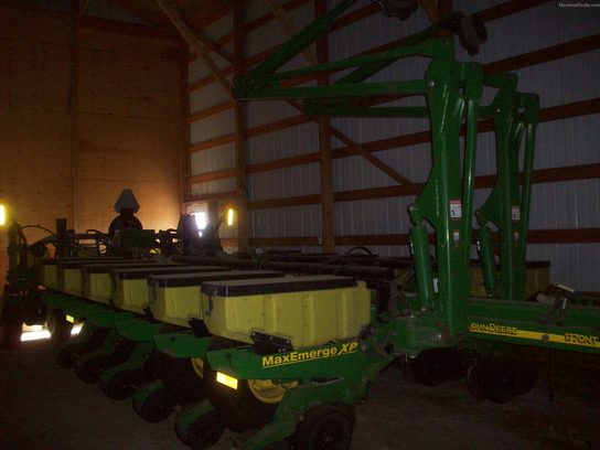 2008 John Deere 1770NT
