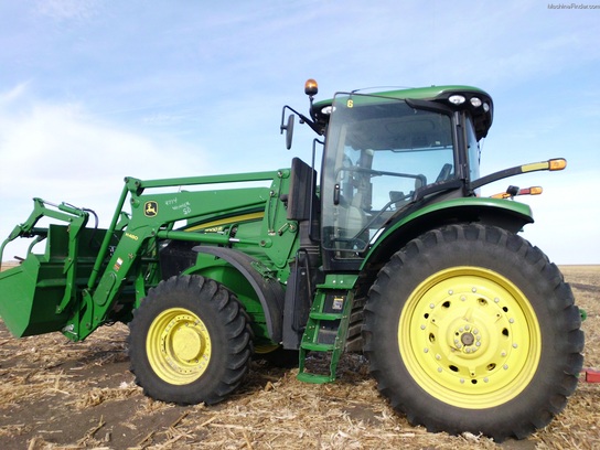 2011 John Deere 7200R