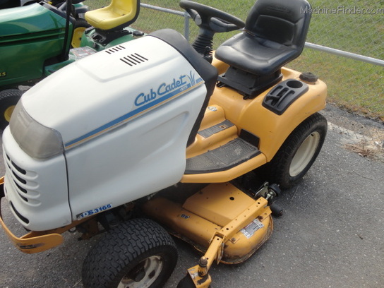  Cub Cadet 3165