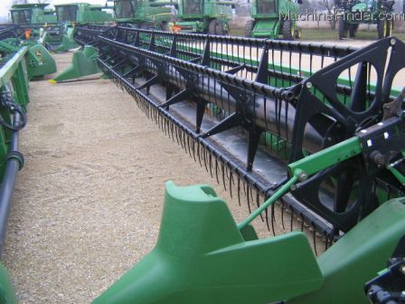 2005 John Deere 635F