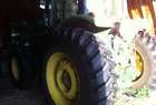 2010 John Deere 7330 Cab