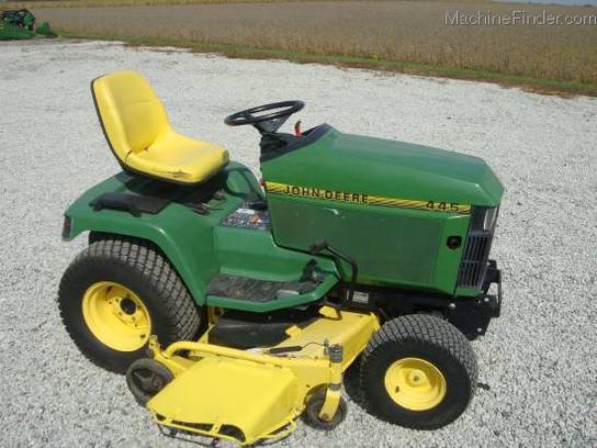 1994 John Deere 445