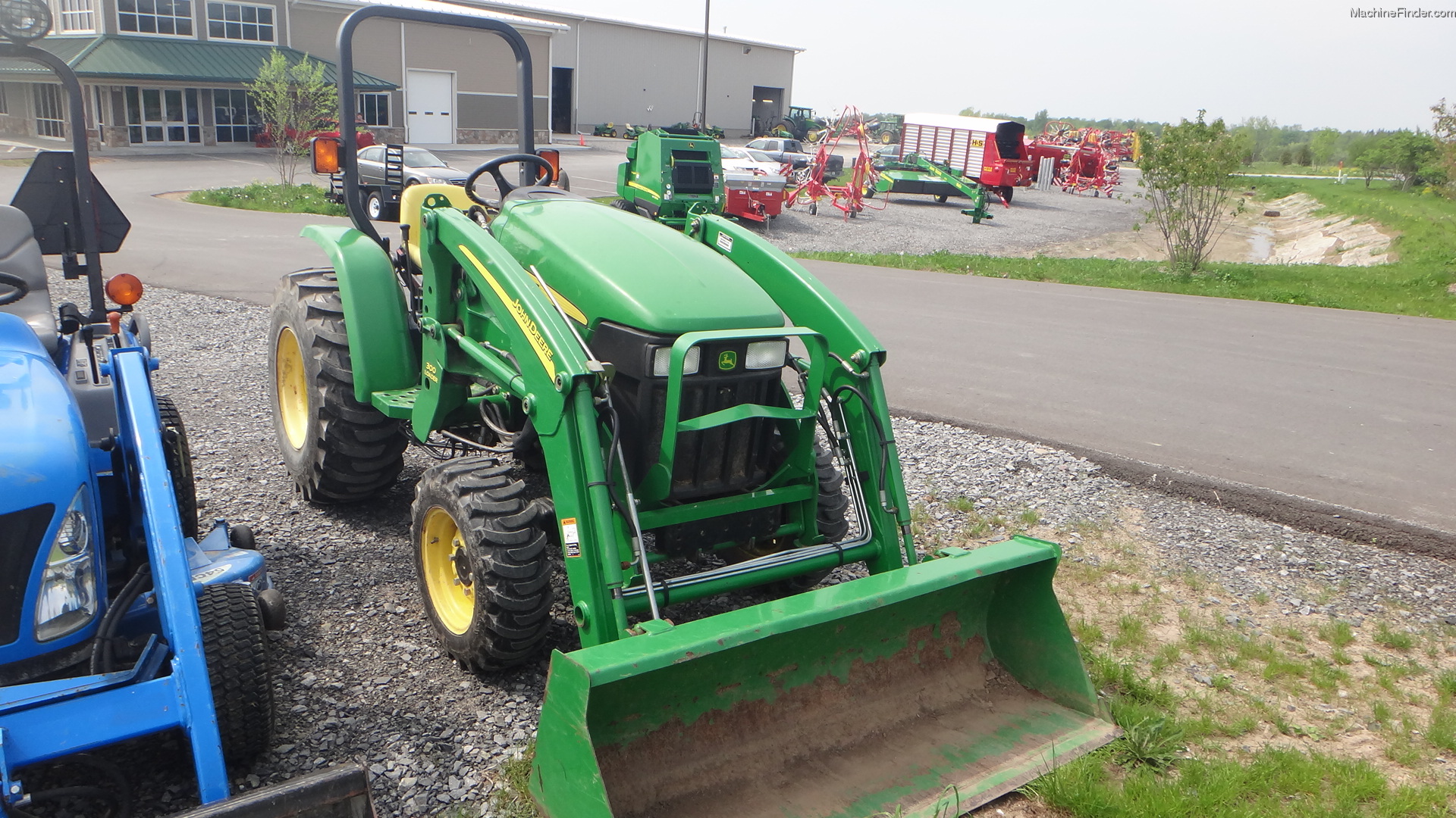2006 John Deere 3203 Tractors Compact (140hp.) John Deere