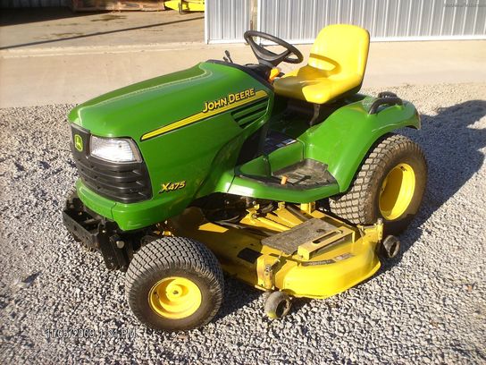 2004 John Deere X475