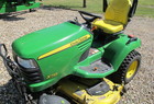 2010 John Deere X748
