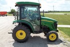 2010 John Deere 3320