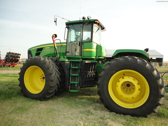 2008 John Deere 9230