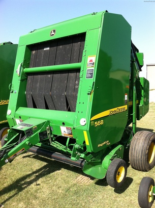 2007 John Deere 568