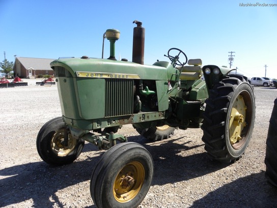 1961 John Deere 3010