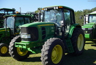 2009 John Deere 7130