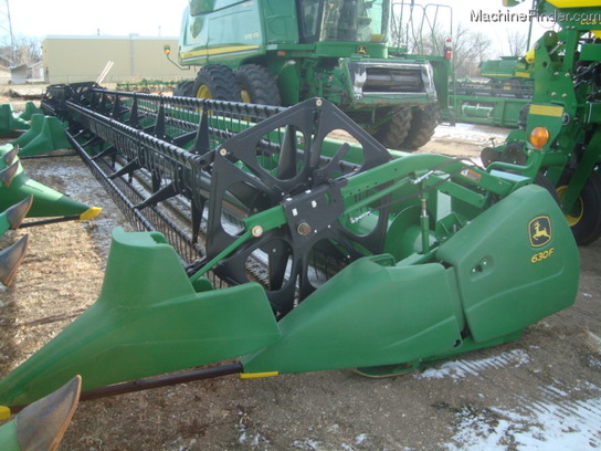 2012 John Deere 630F