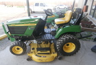 2004 John Deere 2210