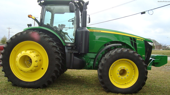 2012 John Deere 8335R