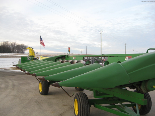 2003 John Deere 893