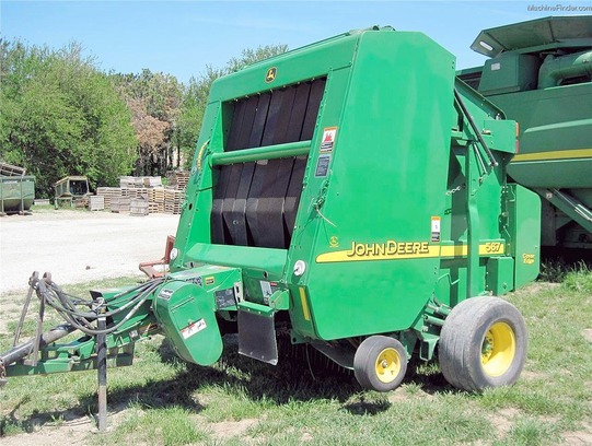 2005 John Deere 567