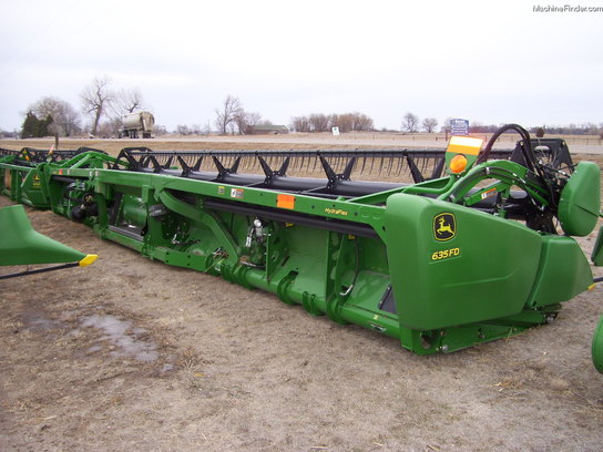 2012 John Deere 635FD