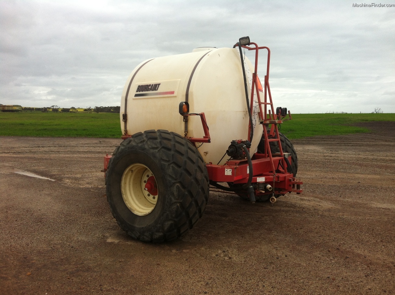 Bourgault LFC2000 Liquid Cart Planting & Seeding Air Drills & Seeders