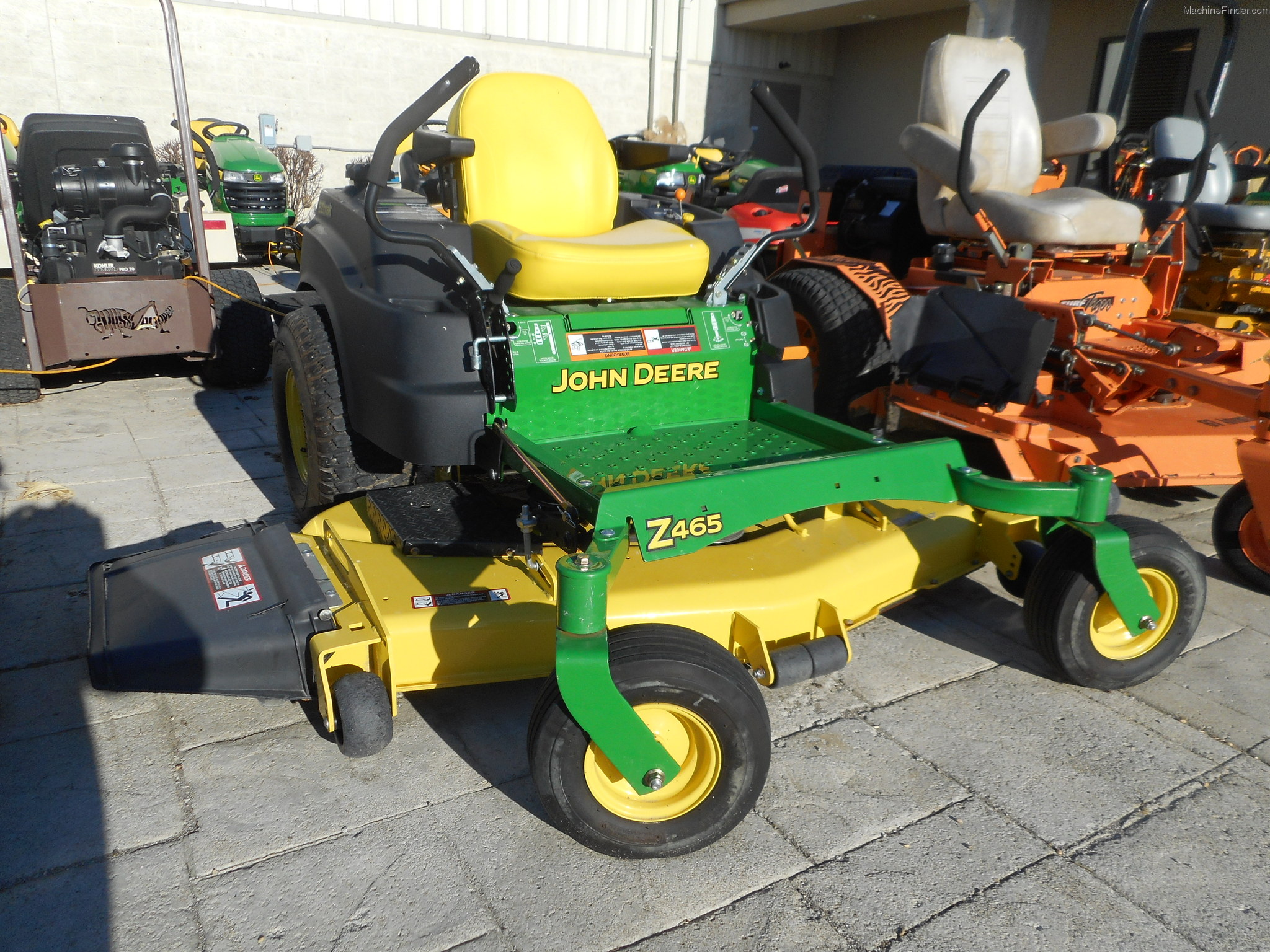 2011 John Deere Z465 Lawn & Garden and Commercial Mowing John Deere