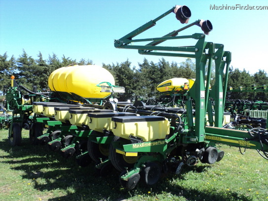 2003 John Deere 1770NT