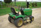 1990 John Deere 265