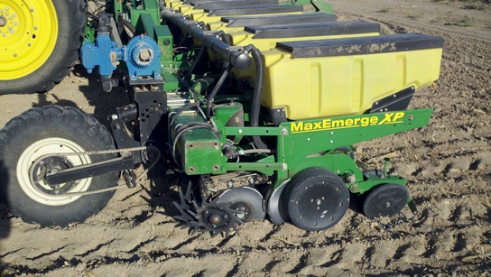 2006 John Deere 1720