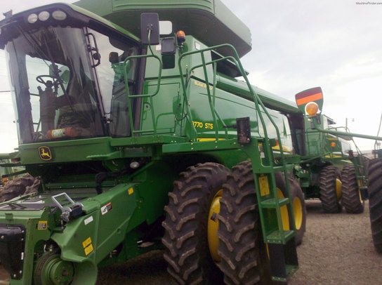 2008 John Deere 9770 STS