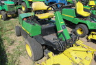1990 John Deere F915