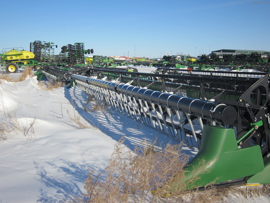 2005 John Deere 635F