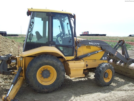 2003 Volvo BL70