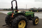 2002 John Deere 5220