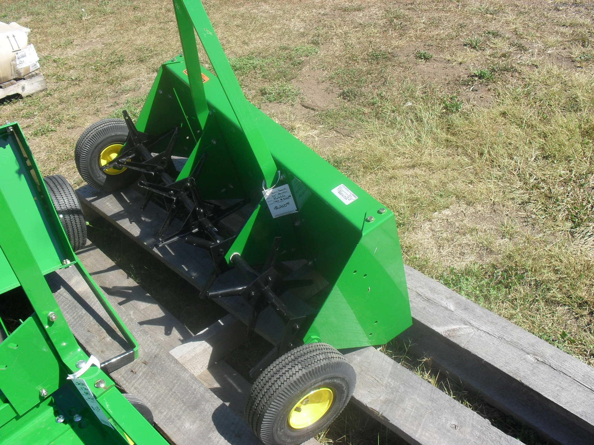 John Deere 40" Aerator Lawn & Garden and Commercial Mowing John Deere