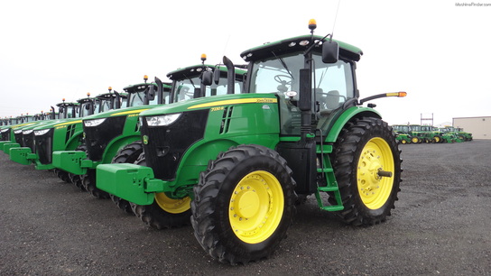 2012 John Deere 7230R