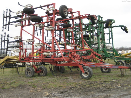  Wil-Rich QUAD 4