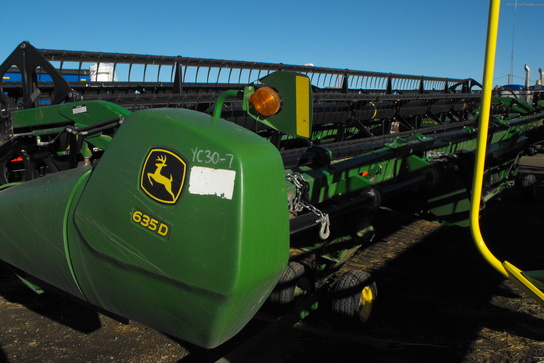 2009 John Deere 635D