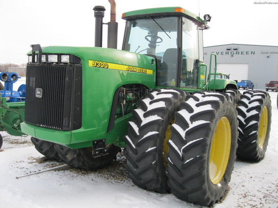 1997 John Deere 9300