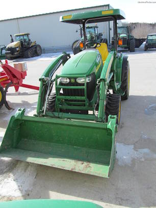 2009 John Deere 3720