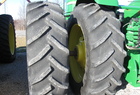 2010 John Deere 9330