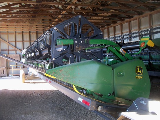 2009 John Deere 635F