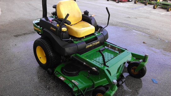  John Deere 757