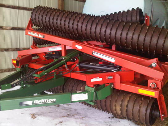 2009 Brillion XLD 144 - 32'