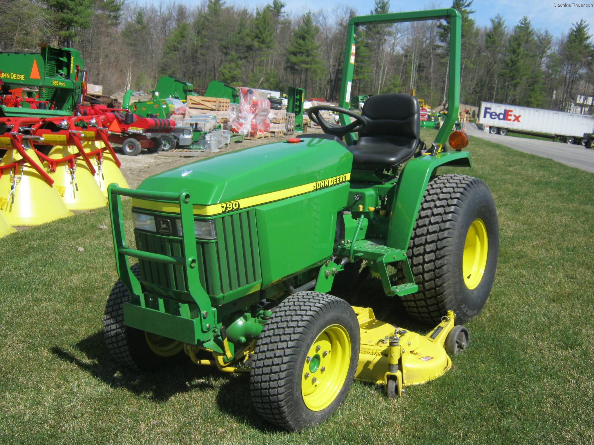 John Deere 790 Tractors Compact (140hp.) John Deere MachineFinder