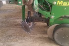 2000 John Deere 1710