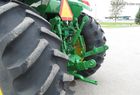 2011 John Deere 7230