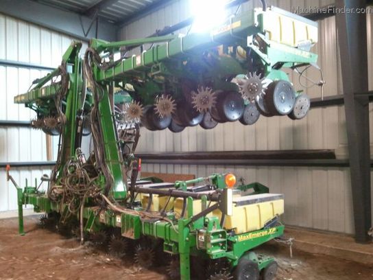 2009 John Deere 1720