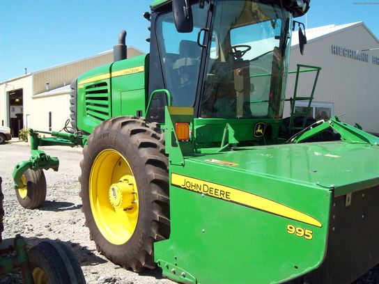 2011 John Deere R450