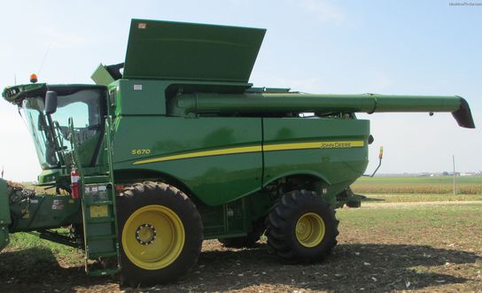 2012 John Deere S670