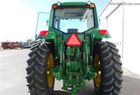 2004 John Deere 7520