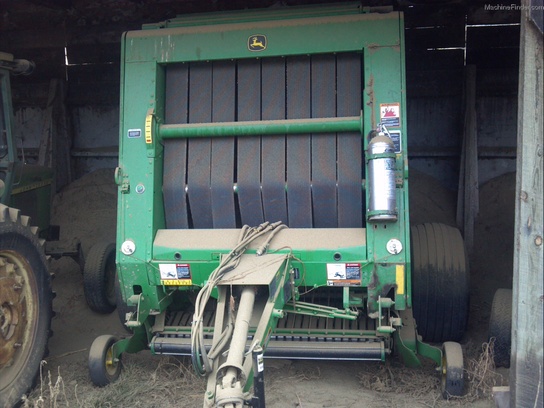 2008 John Deere 568