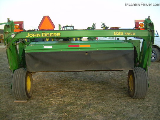 2008 John Deere 635